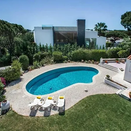 Sleeps 6 Pool Air Con T630467 Villa